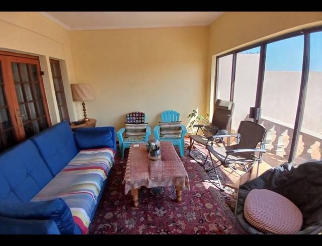 5 BEDROOM HOUSE FOR SALE IN KENSINGTON